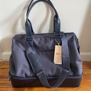 Béis The Weekender Bag